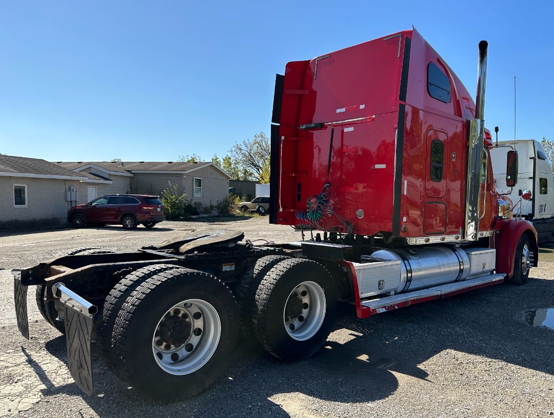 2015 FREIGHTLINER Coronado 132 - Image 5